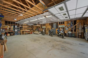  Photo 34