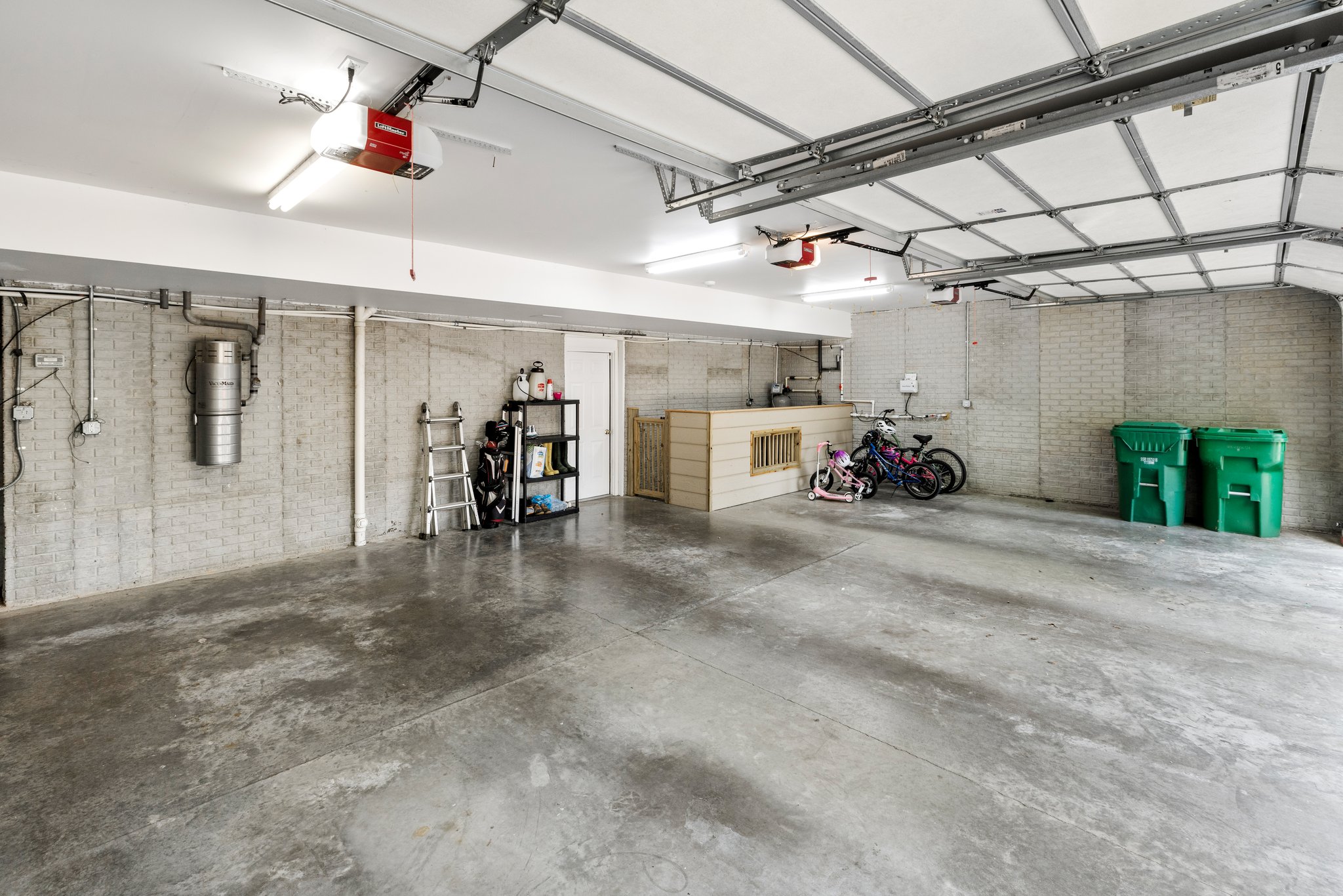 So much room in the garage.