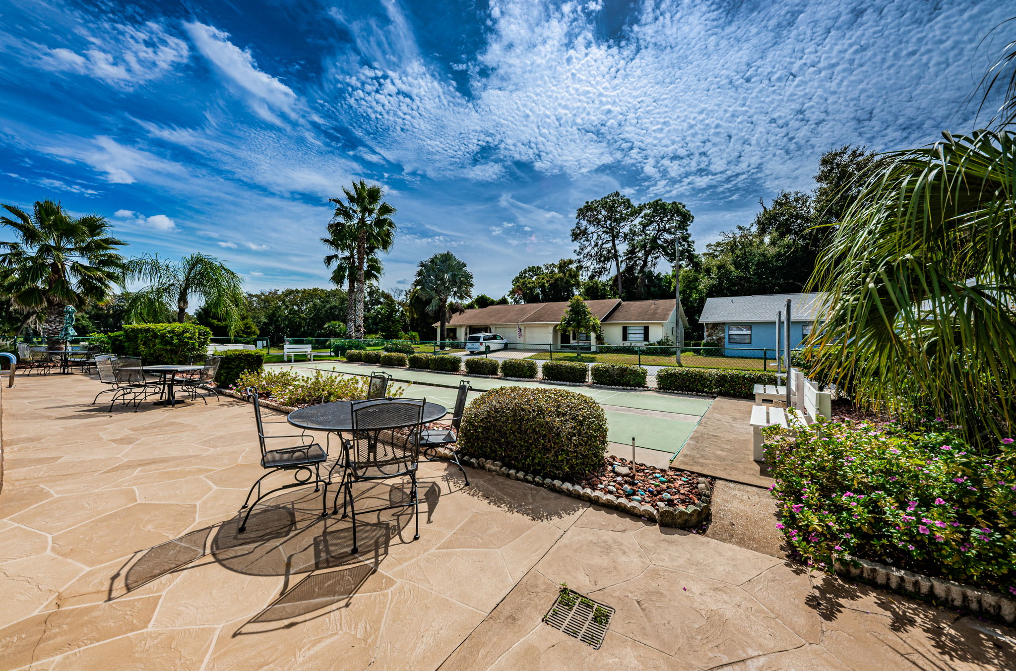 13-Patio and Shuffleboard