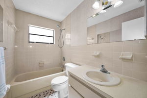Bathroom 2a