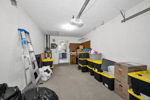 Garage 1