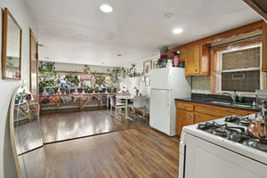 Garden Kitchen/Living Room
