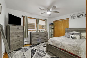 1st floor Primary Bedroom