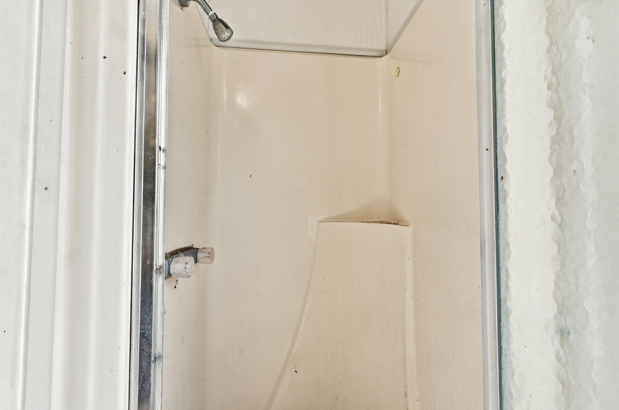 Interiors (22)