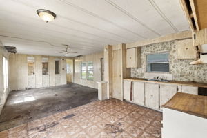 Interiors (7)