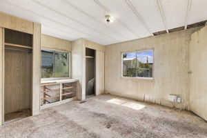 Interiors (14)
