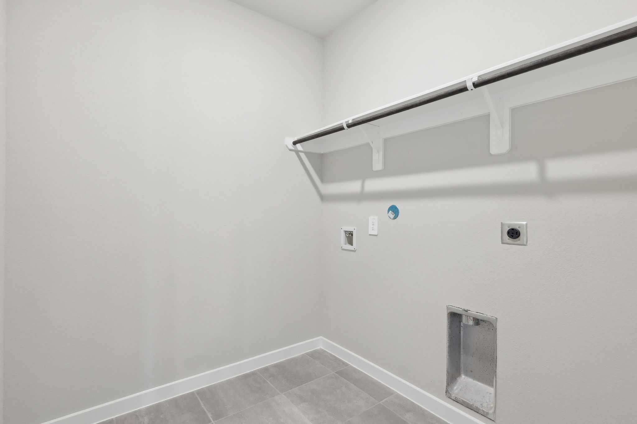 Houston - Wall Street Village - 6323 Brazos Trl Dr, Richmond, TX 77469 - 017