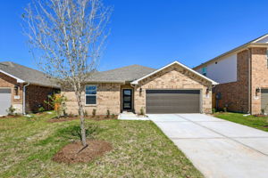 Houston - Wall Street Village - 6323 Brazos Trl Dr, Richmond, TX 77469 - 001