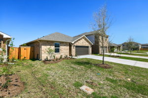 Houston - Wall Street Village - 6323 Brazos Trl Dr, Richmond, TX 77469 - 003