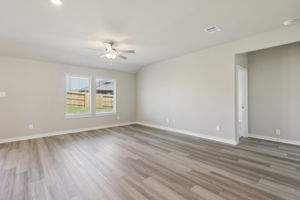 Houston - Wall Street Village - 6323 Brazos Trl Dr, Richmond, TX 77469 - 006