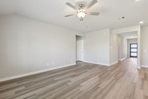 Houston - Wall Street Village - 6323 Brazos Trl Dr, Richmond, TX 77469 - 007