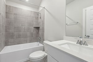 Houston - Wall Street Village - 6323 Brazos Trl Dr, Richmond, TX 77469 - 014