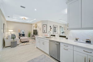 6324 Plateau Ct-9