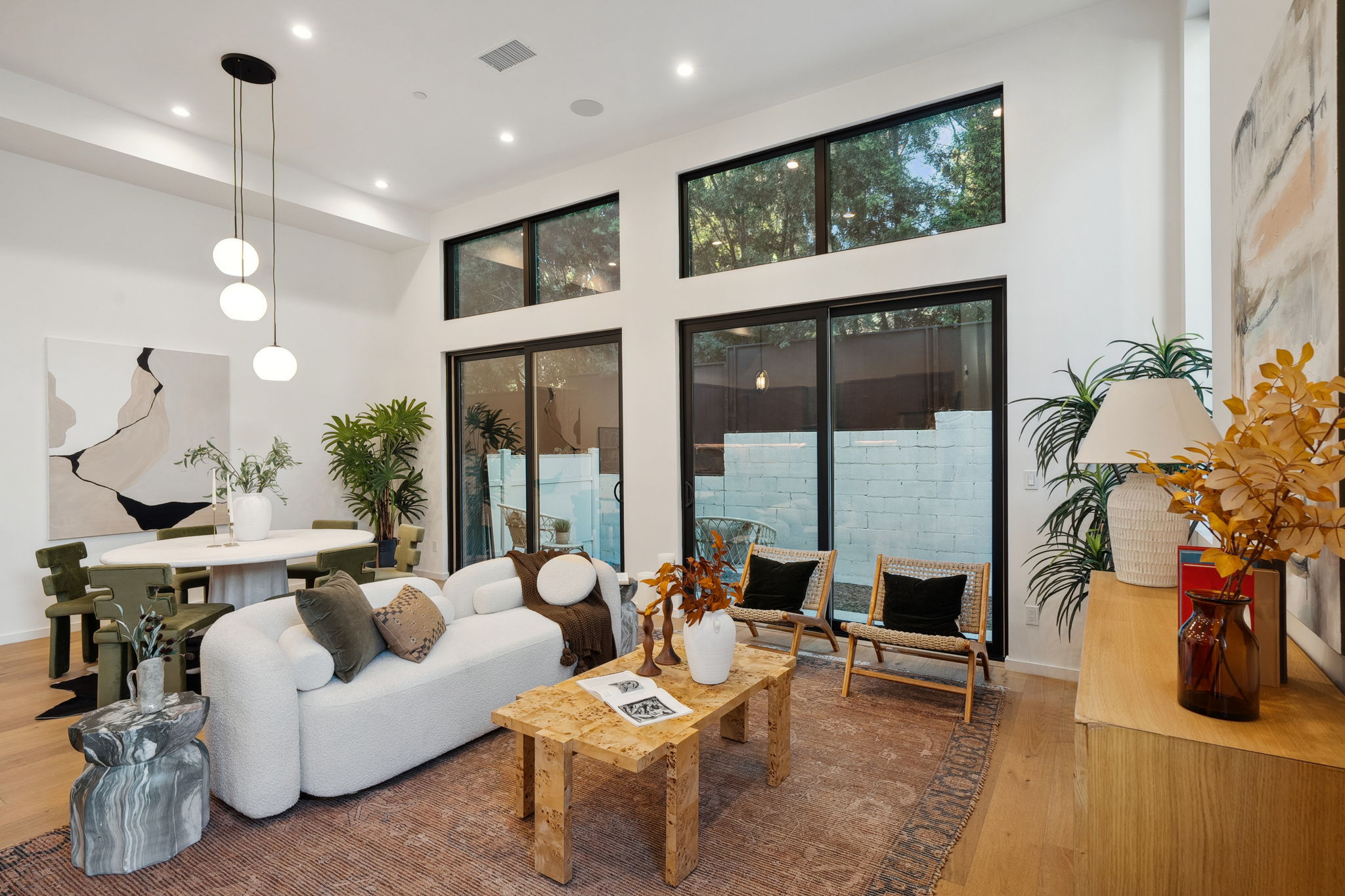 6325 Primrose Avenue-4