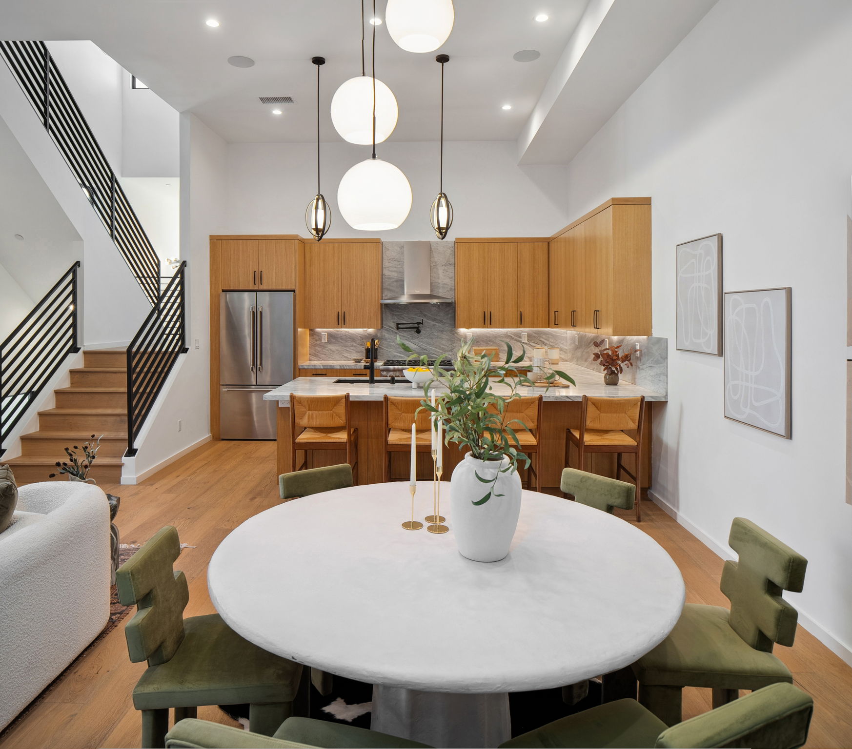 6325 Primrose Avenue-14