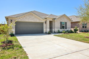 Houston - Wall Street Village - 6326 Brazos Trl Dr, Richmond, TX 77469 - 005