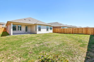 Houston - Wall Street Village - 6326 Brazos Trl Dr, Richmond, TX 77469 - 034