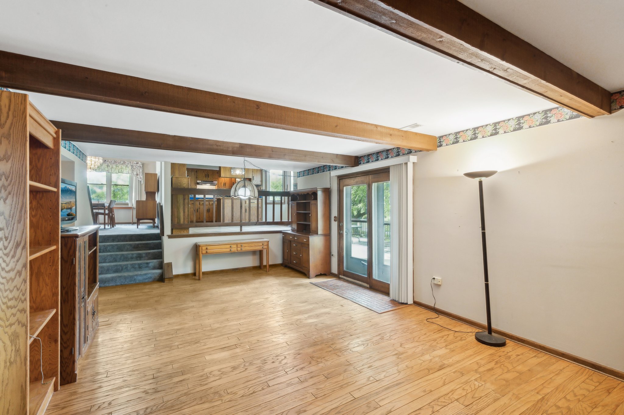 Family Room w/patio door to Patio and Deck