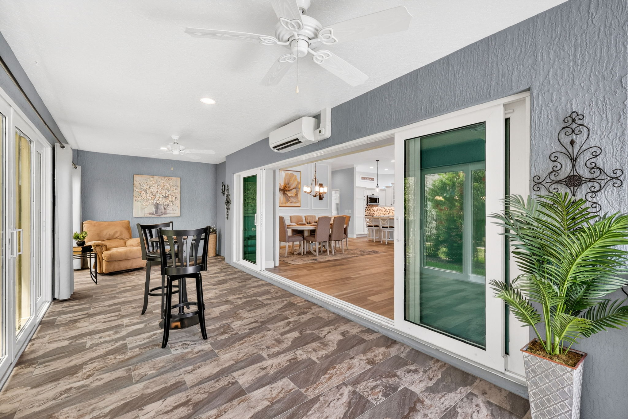 Climate-Controlled Glass-Enclosed Lanai