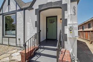 32nd St-2405-004.jpg