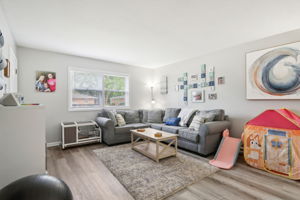 Kentucky Ave-006