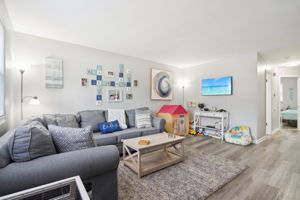 Kentucky Ave-007