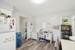 Kentucky Ave-011
