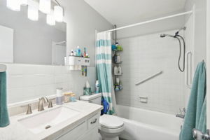 Kentucky Ave-014