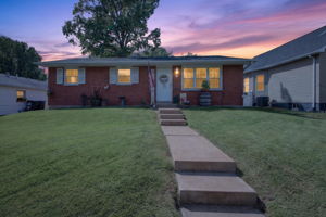  Photo 0