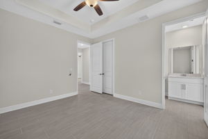 Guest Beadroom 2 of 2