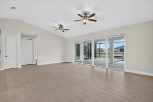 Living Room 4 of 5