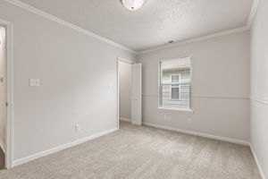  Photo 36