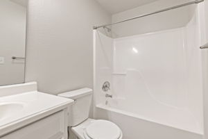 Photo 40