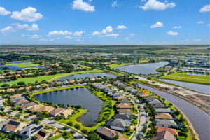 Fantastic SWFL Living
