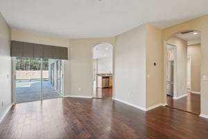 Cardinal Crest Dr-2505-008.jpg