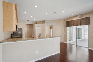 Cardinal Crest Dr-2505-021.jpg