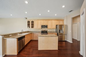 Cardinal Crest Dr-2505-024.jpg