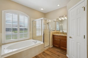 Cardinal Crest Dr-2505-047.jpg
