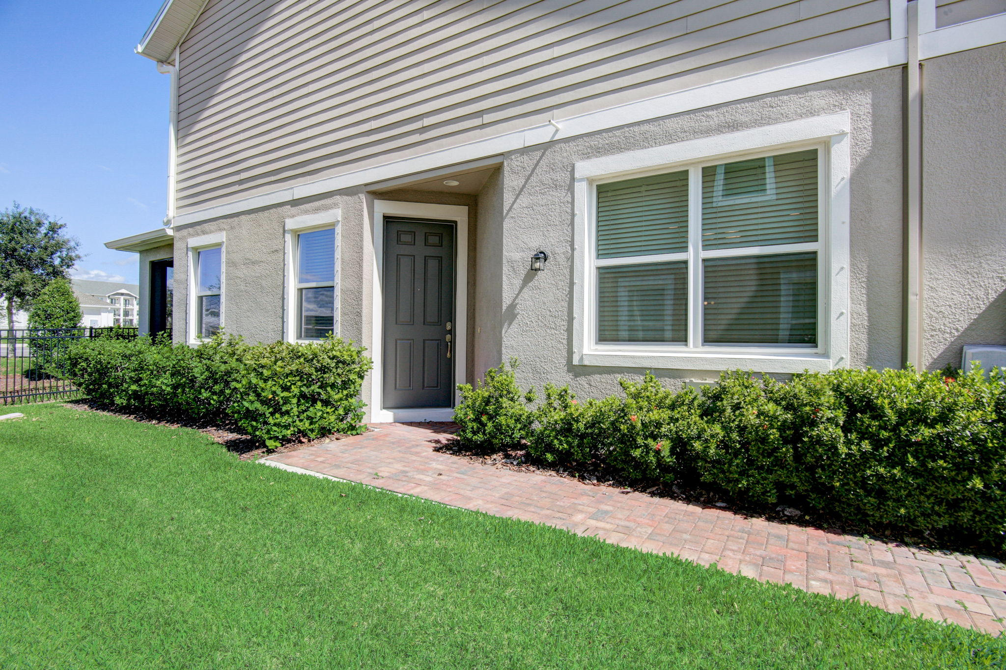 Camino Dr-004