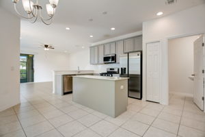 Camino Dr-010