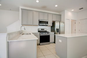 Camino Dr-013