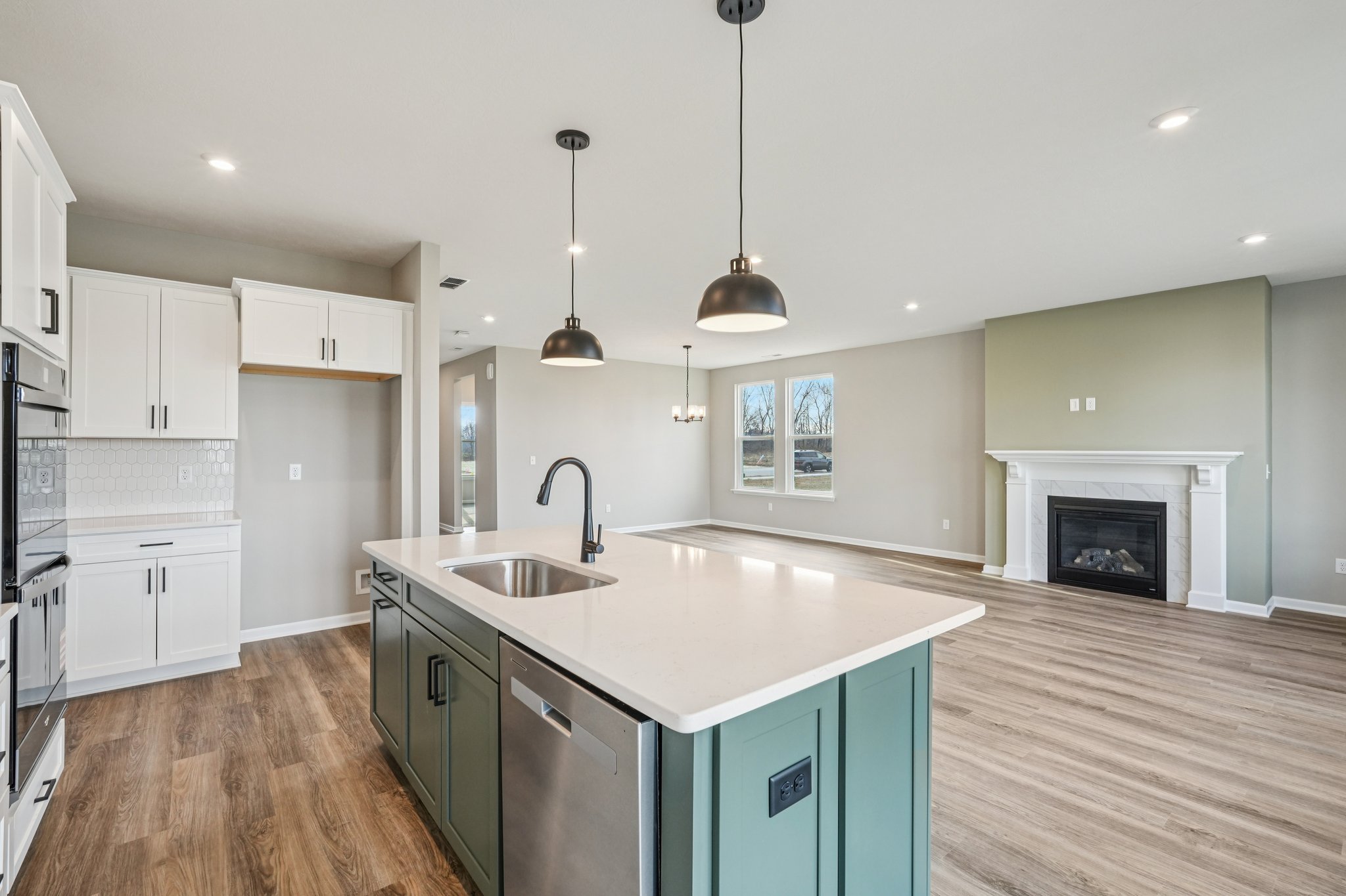 Rippling Rock Dr-S2201-018.jpg