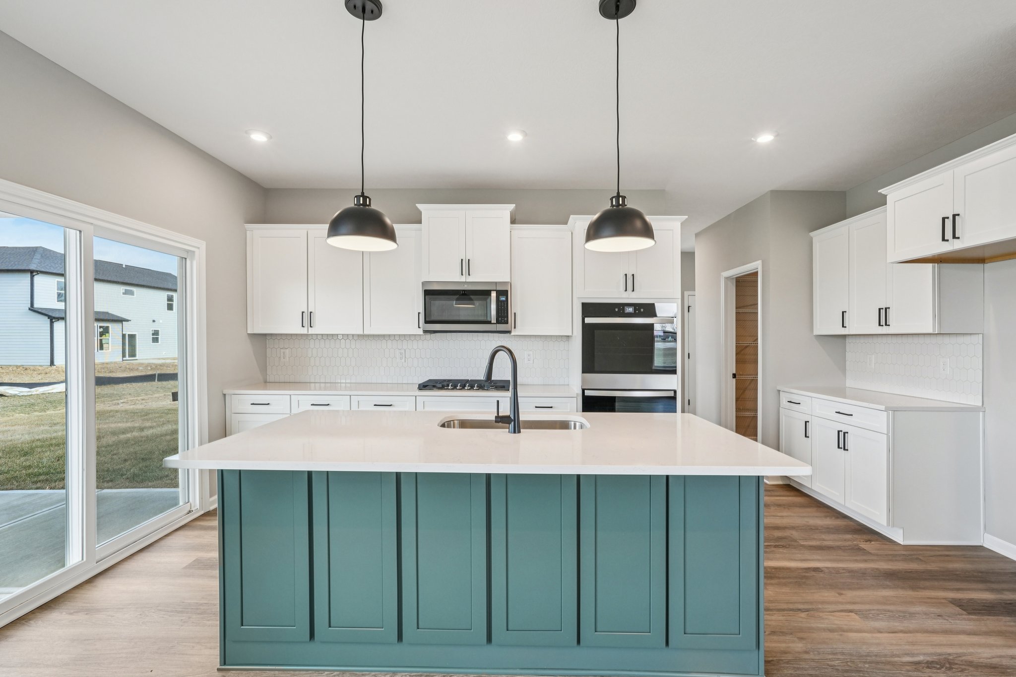 Rippling Rock Dr-S2201-020.jpg