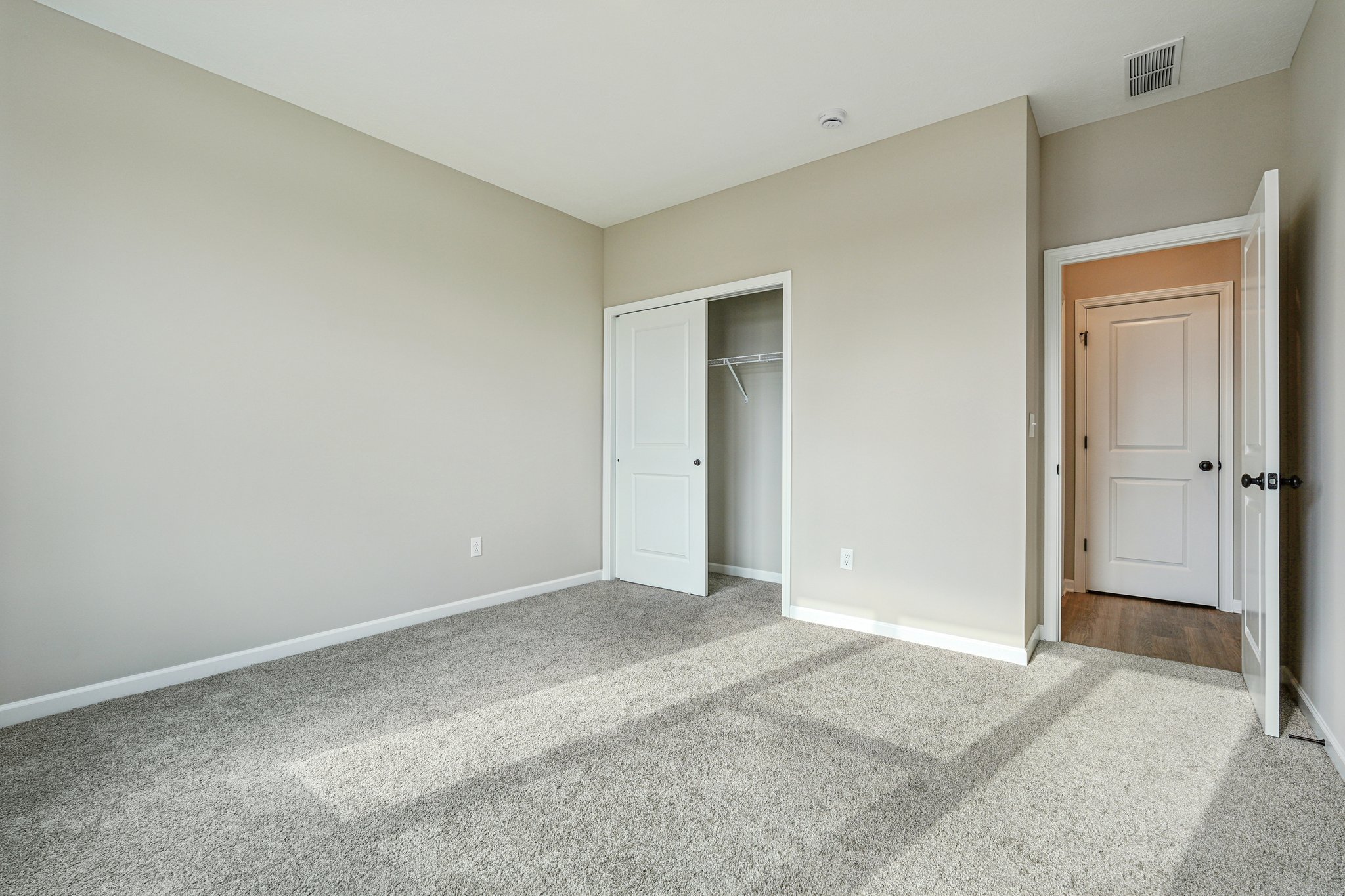 Rippling Rock Dr-S2201-024.jpg