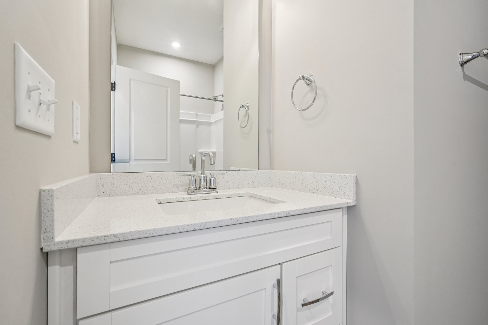 Rippling Rock Dr-S2201-027.jpg