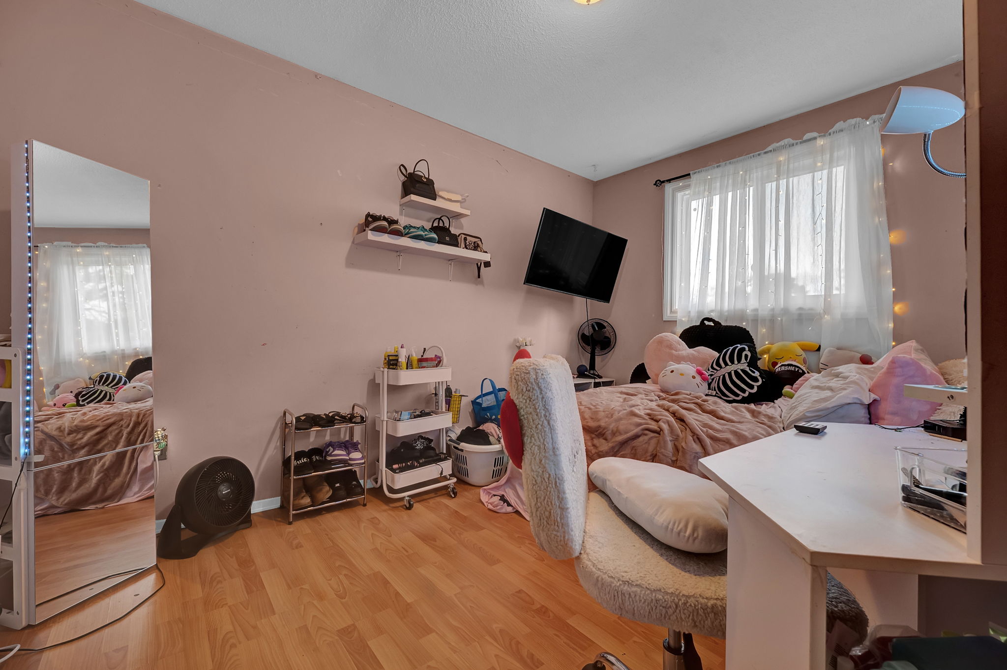  Photo 30