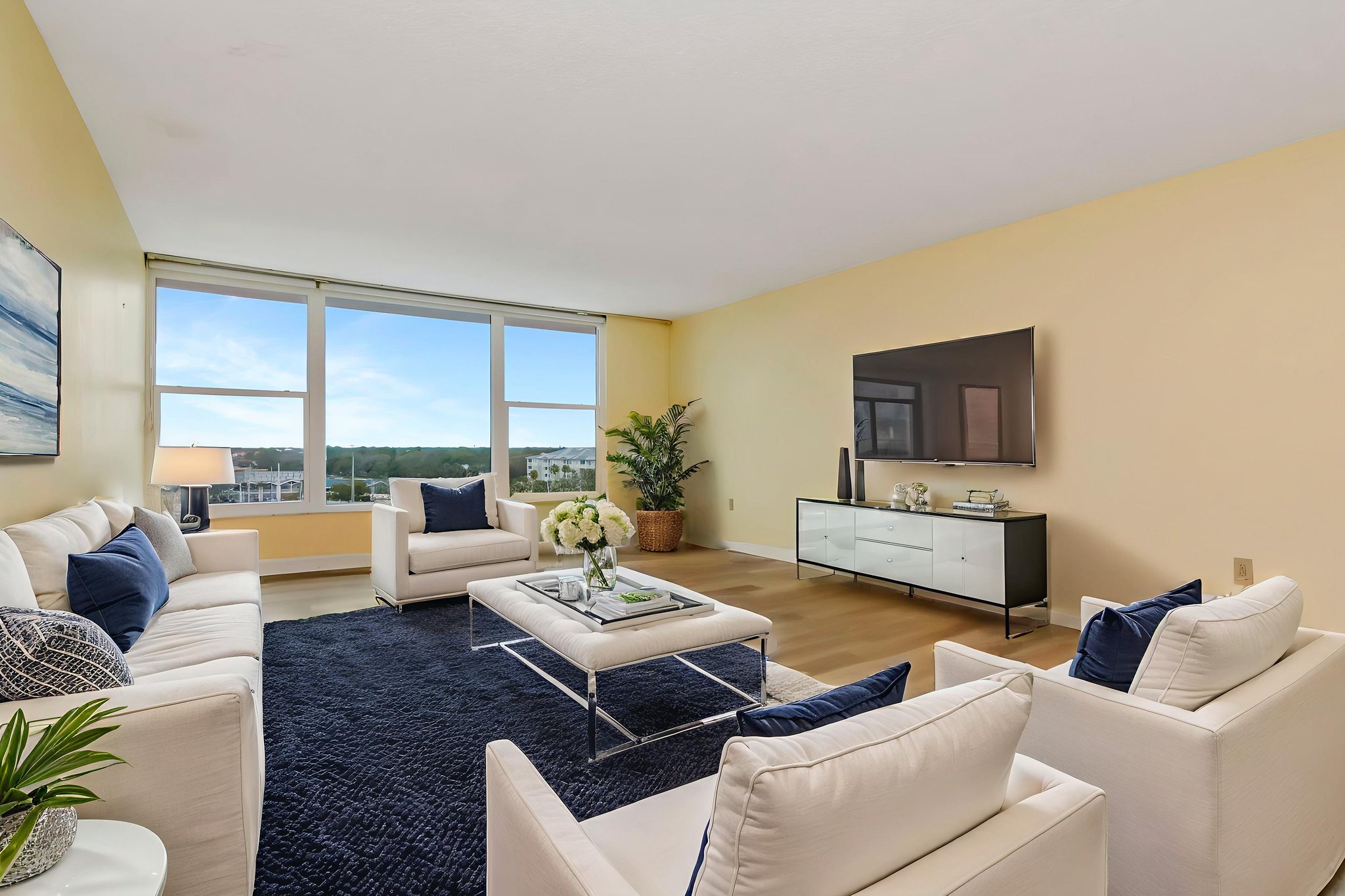 47 - room virtually staged.jpeg