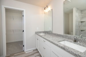20-Master Bath