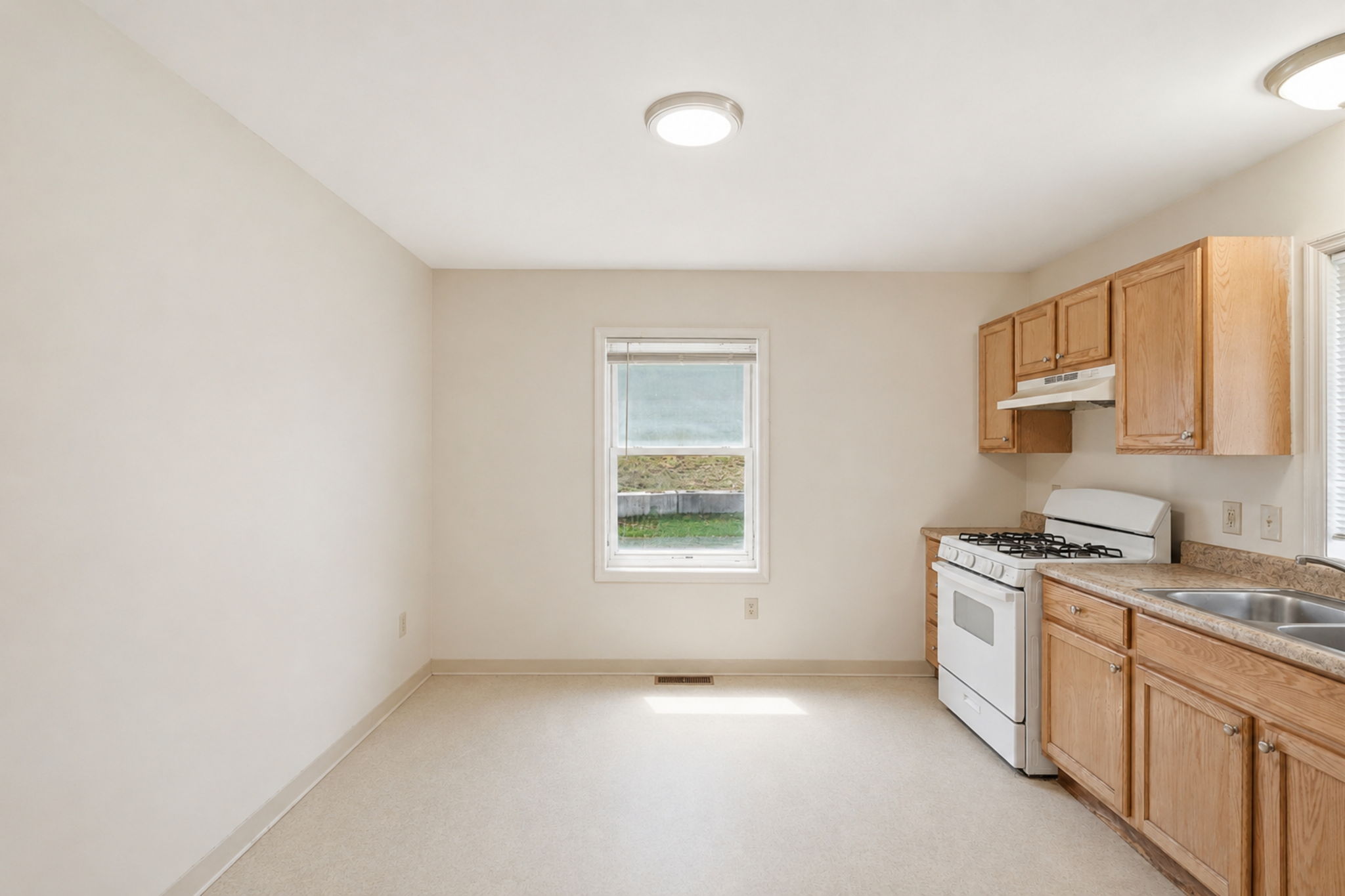 Unit 636 (Building 2)