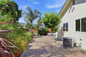 051_F8_6345 El Paseo Dr